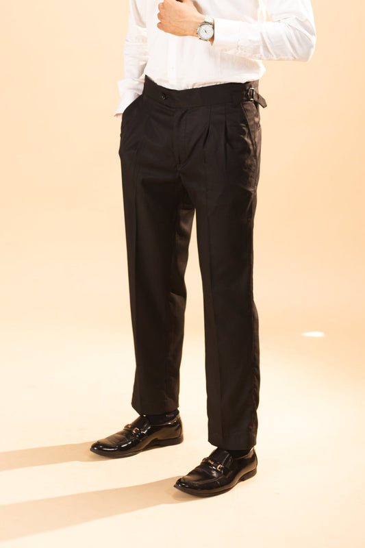 Buttoned high waist pleated naples suit in pitch black
