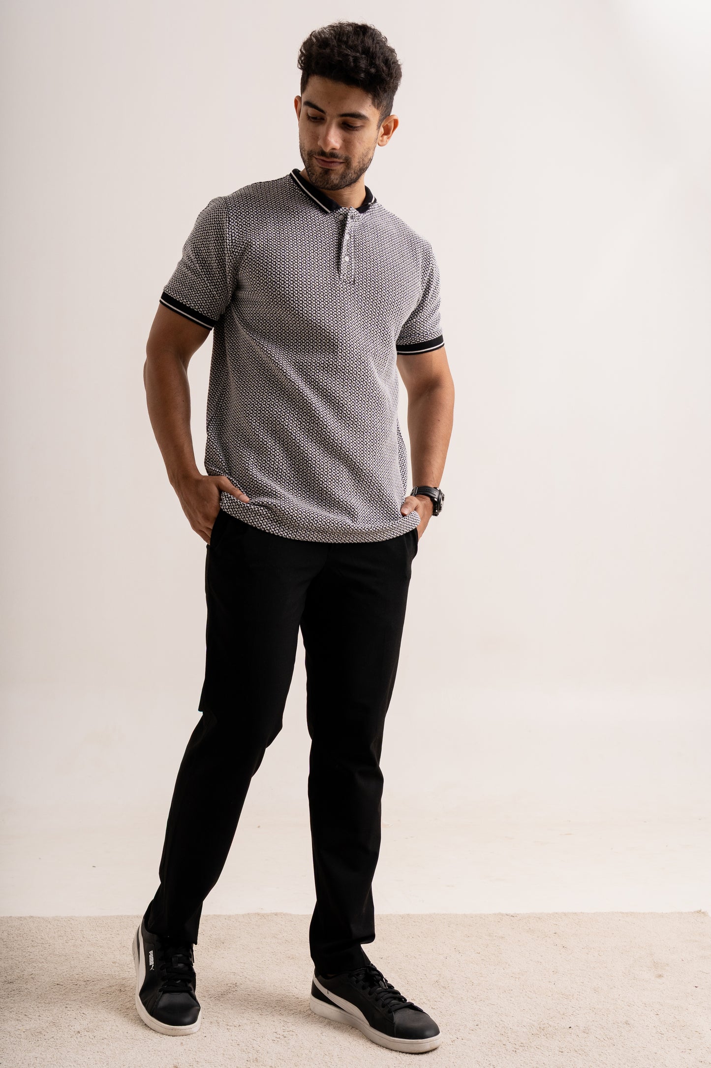 Micro two tone checkered board pattern polo neck half sleeve tshirt in black