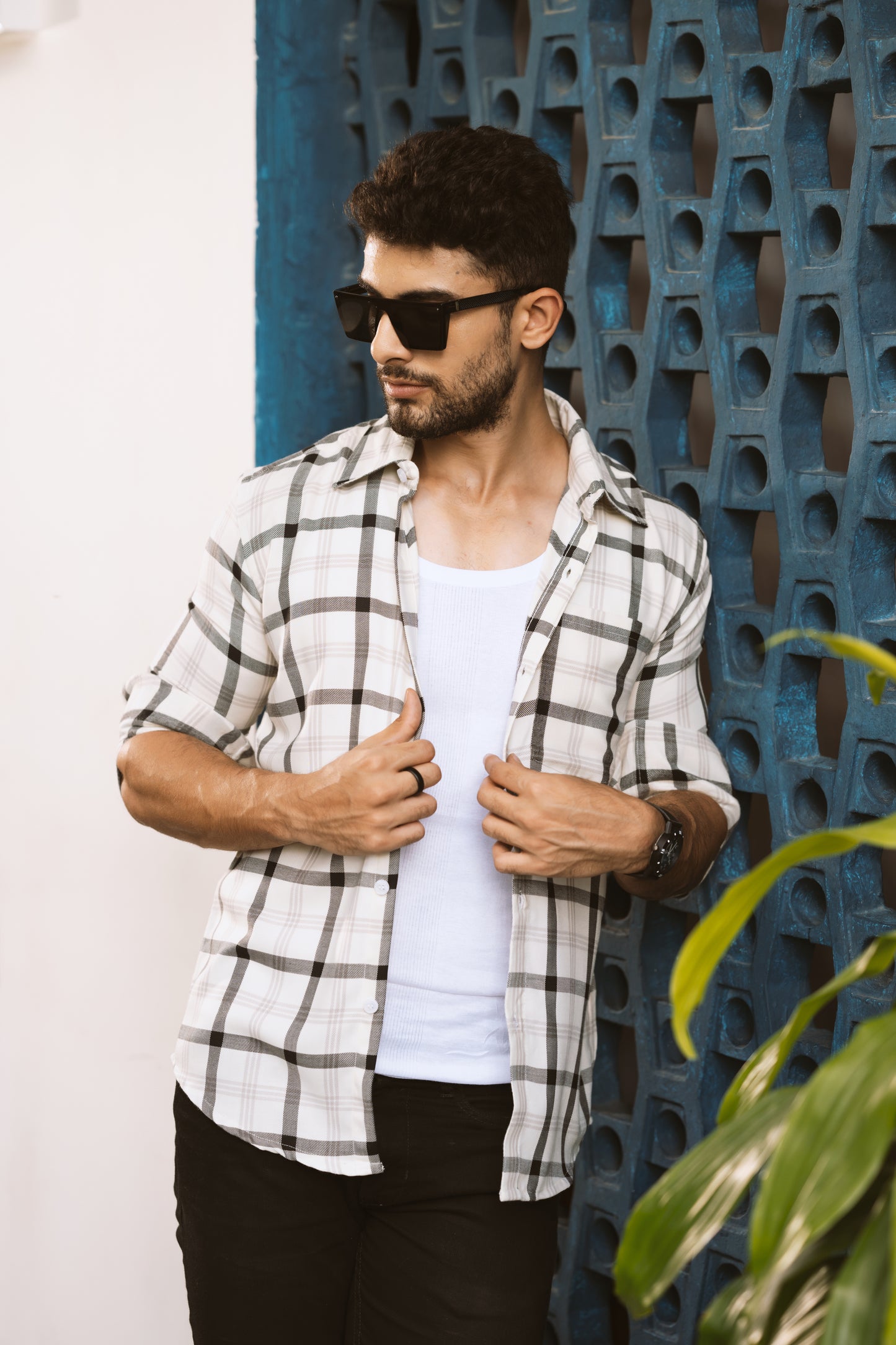 Tartan check shirt in white/black