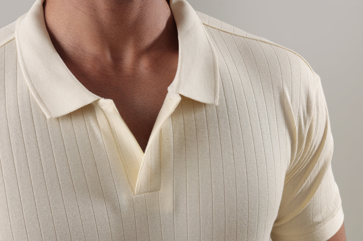 Ribbed textured polo Tshirt - light beige - half sleeve