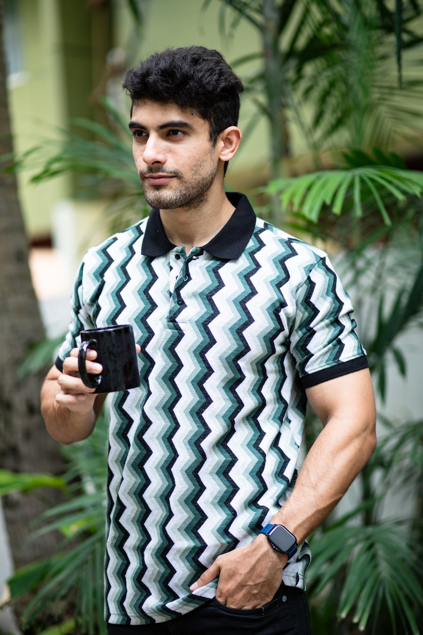 Chevron pattern polo t-shirt