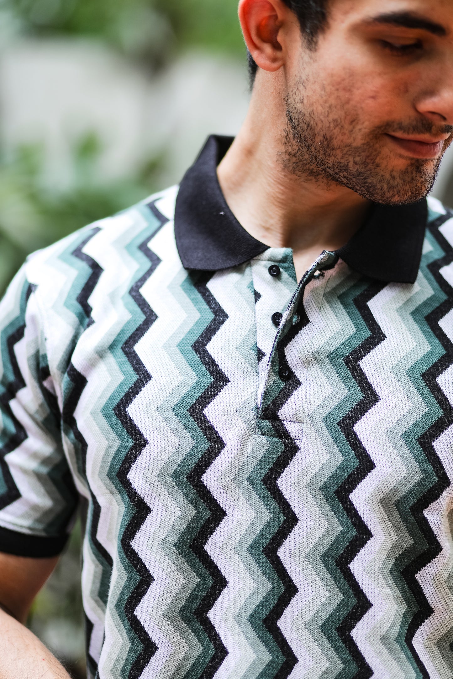 Chevron pattern polo t-shirt