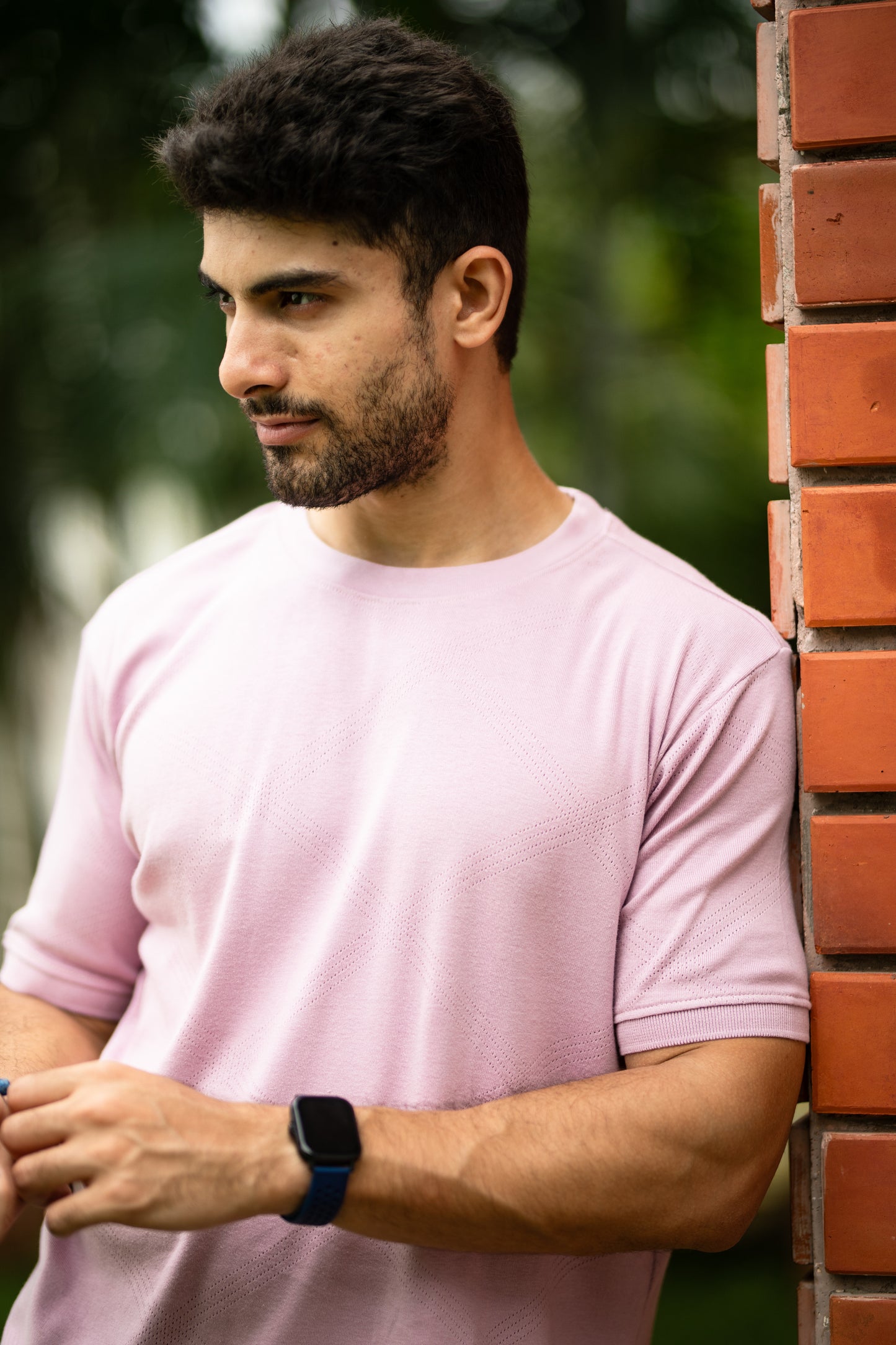 Pointelle muscle fit t-shirt with cuffs in peach