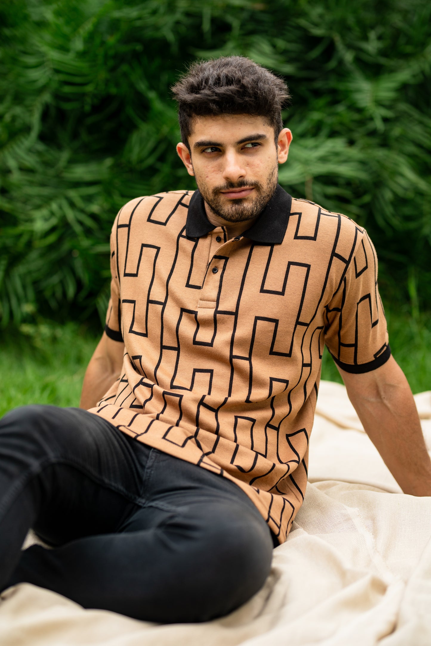 H-tile Pattern polo