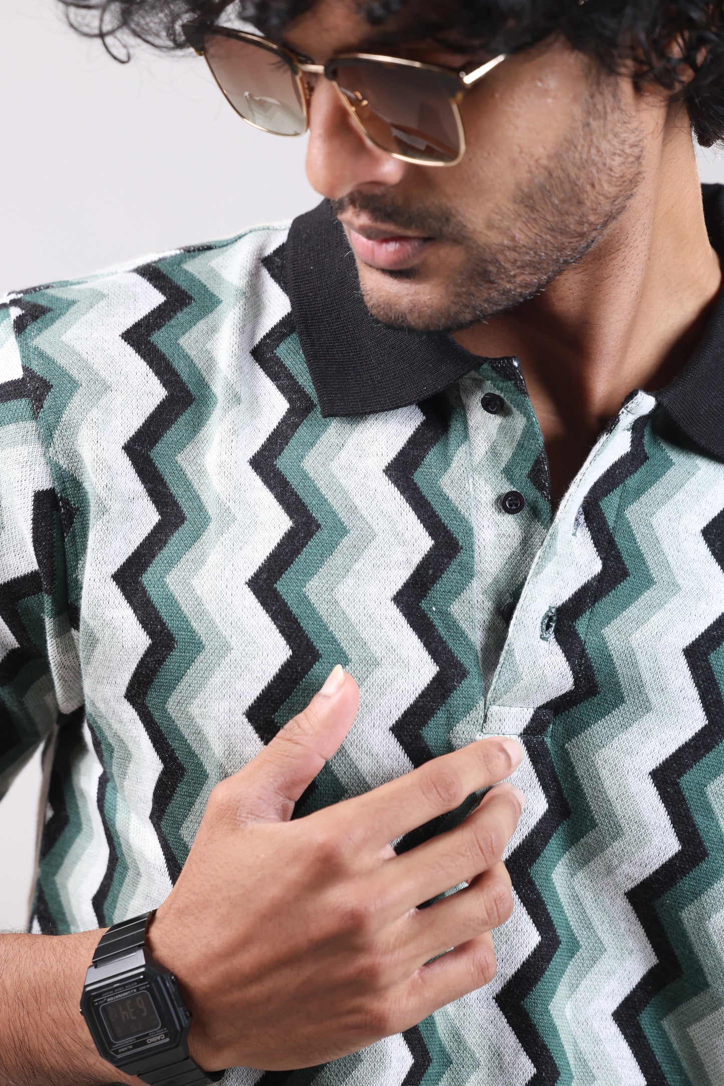 Chevron pattern polo t-shirt